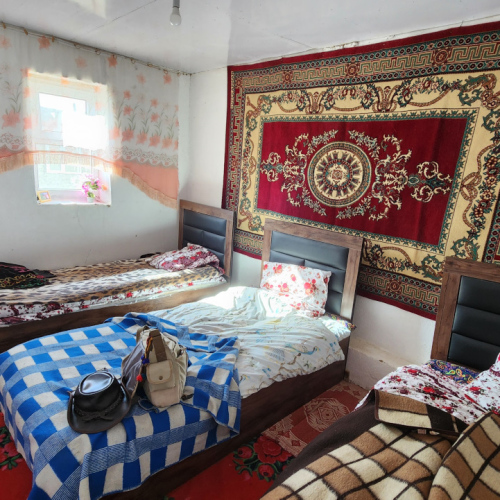 Chambre à Bulunkul. Tadjikistan, Bulunkul.