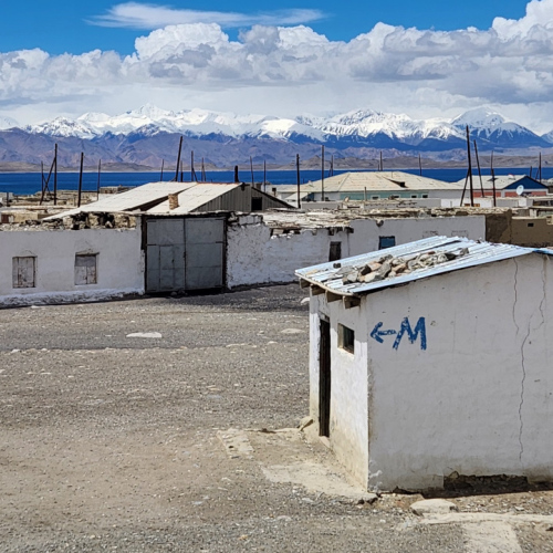 Village de Karakul. Tadjikistan, Karakul.