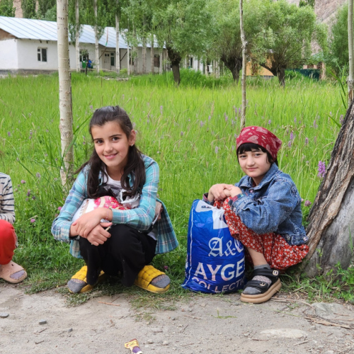 Départ de Khijez. Tadjikistan, Khijez.
