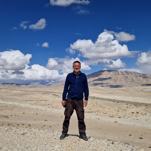 Lac de Sasik-kul. Tadjikistan, route Bulunkul à Murghab.