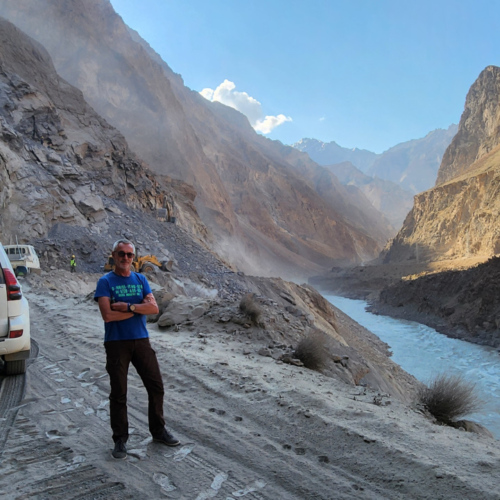 Travaux sur la piste Kalaikhum Khorog. Tadjikistan, Kalaikhum Khorog.