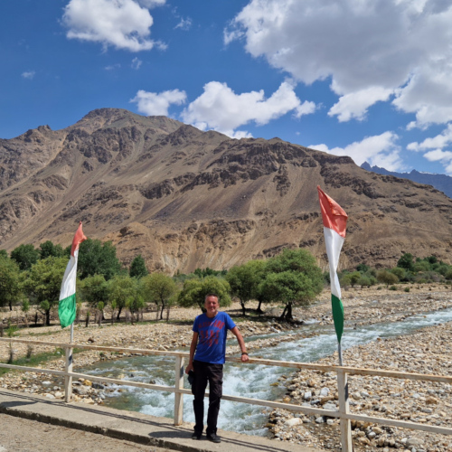 Notre route de Khorog à Ishkashim. Tadjikistan, Khorog Ishkashim.