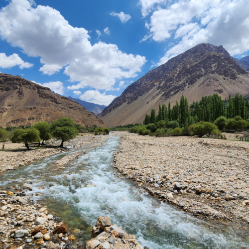 Notre route de Khorog à Ishkashim. Tadjikistan, Khorog Ishkashim.