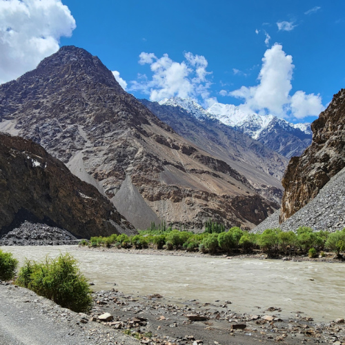 Tadjikistan, Sawnob à Khijez. Tadjikistan, Sawnob à Khijez.