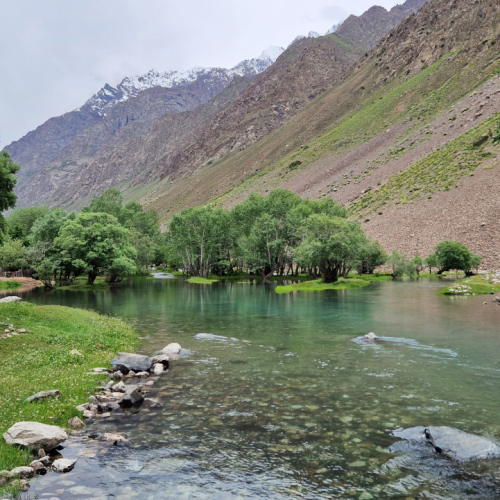 Randonnée vallée de Geisev.
Le second Lac. Tadjikistan, Geisev.