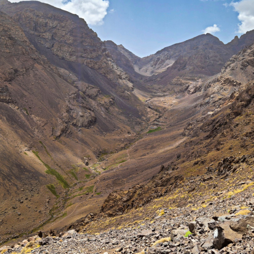 Le refuge en vue ! Maroc, Le Djebel Toubkal.