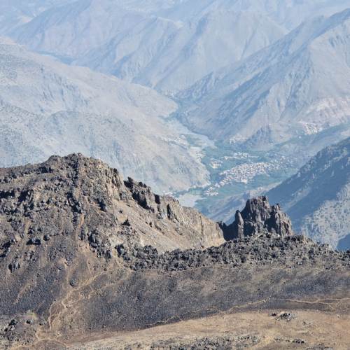 Nous entamons la redescente. Maroc, Le Djebel Toubkal.