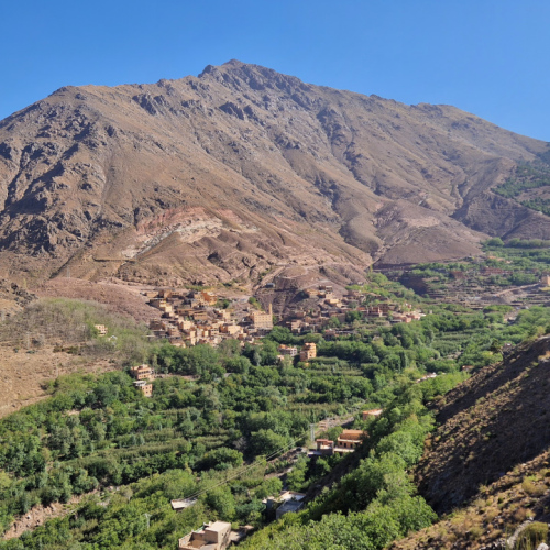 Nous arrivons au terme de notre trek. Maroc, Le Djebel Toubkal.