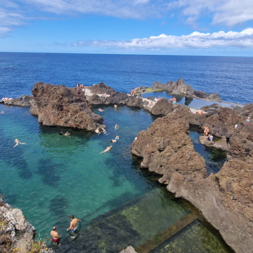 Les piscines naturelles de Porto Moniz. Madère - Porto Moniz.