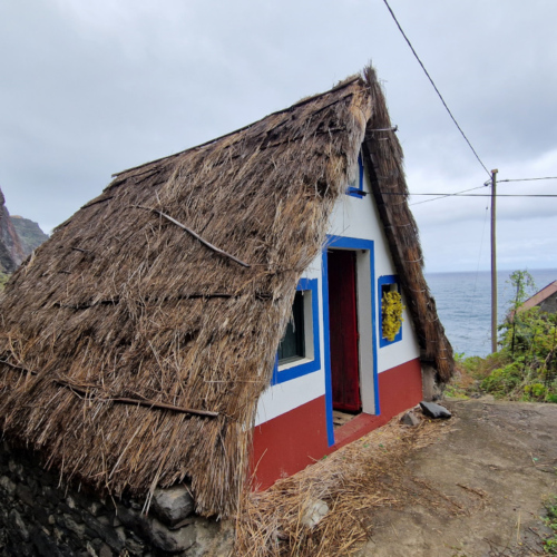 Le hameau de Chão da Rocha. Madère, Sao Vicente.