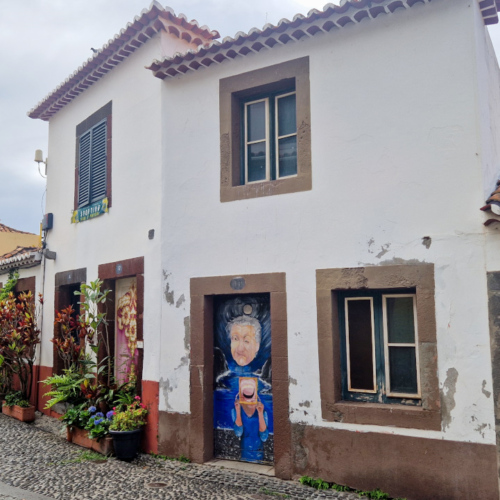 La rue Santa Maria. Madère, Funchal.