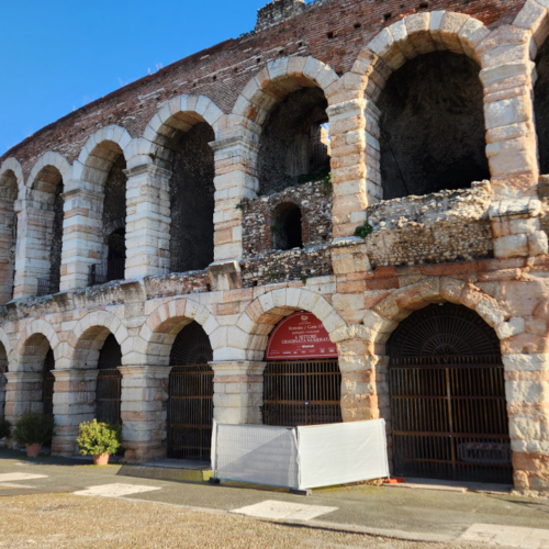 Arènes de Vérone. Arènes de Vérone.