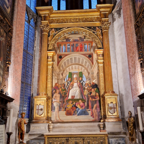 Basilica Santa Maria Gloriosa dei Frari.
Retable de Sant'Ambrogio dei Milanesi par Alvise Vivarini et Marco Basaiti ai Frari. Basilica Santa Maria Gloriosa dei Frari.