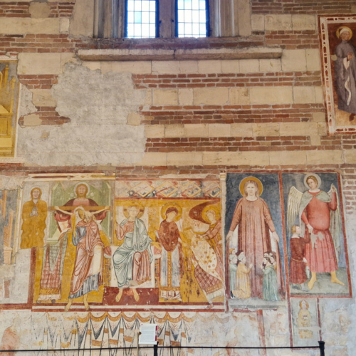 Vérone, La Basilique San Zeno. Les fresques byzantines. Vérone, La Basilique San Zeno.