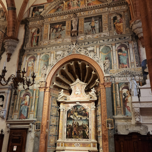 Vérone, la Cathédrale Santa Maria Matricolare ou Duomo. Vérone, la Cathédrale Santa Maria Matricolare ou Duomo