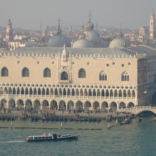 Le Palais des Doges. Le Palais des Doges.