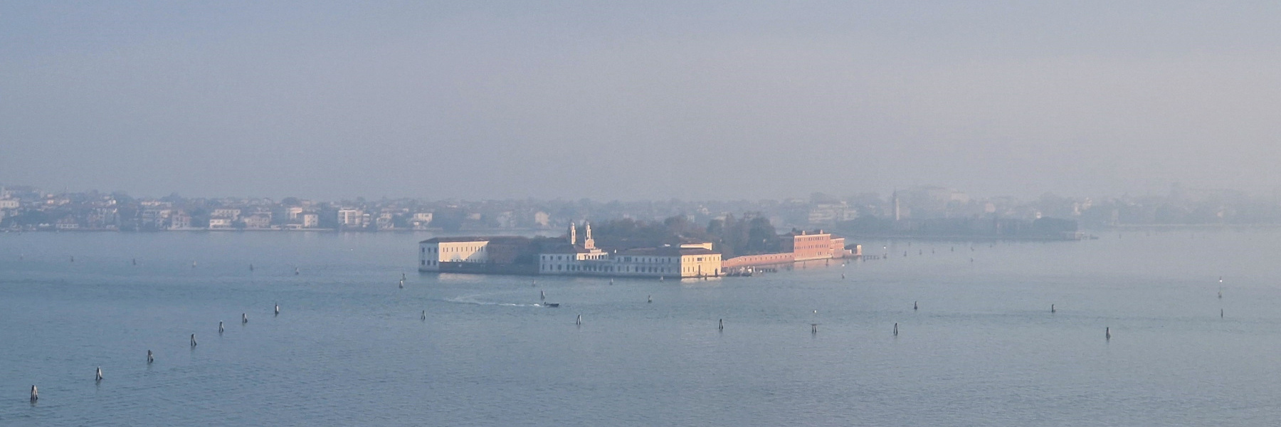 Panorama de Venise depuis San Giorgio. Panorama de Venise depuis San Giorgio.