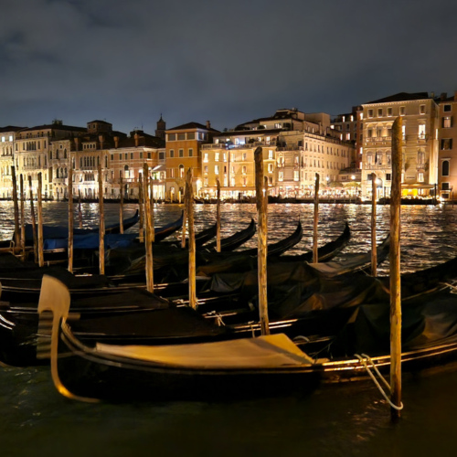 Venise au crépuscule Venise au crépuscule