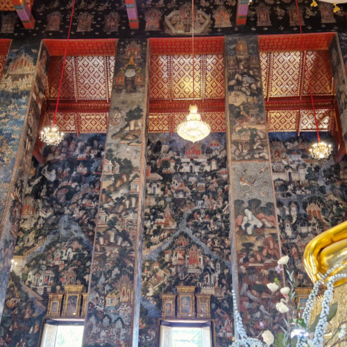 Bangkok Le Wat Suthat. la Grande Chapelle. Bangkok Le Wat Suthat