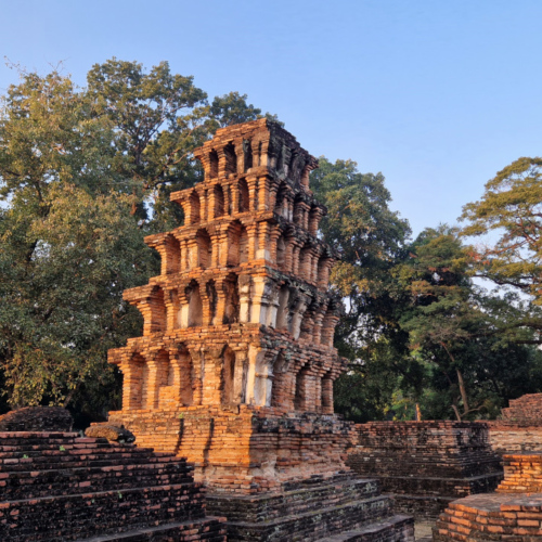 Sukhoyhai Wat Mahathat sukhoyhai wat mahathat