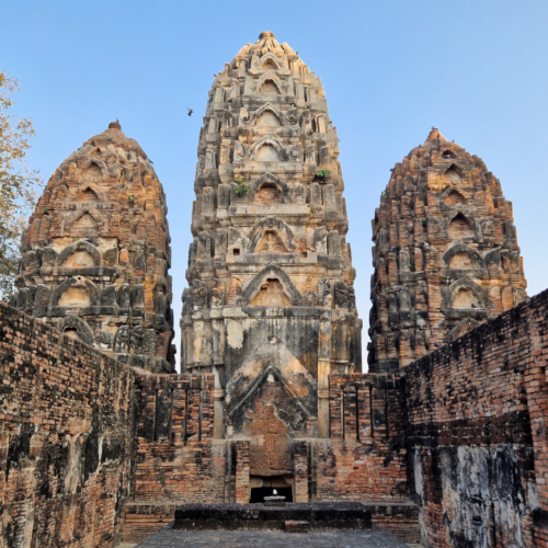 Sukhoyhai Wat Mahathat sukhoyhai wat mahathat