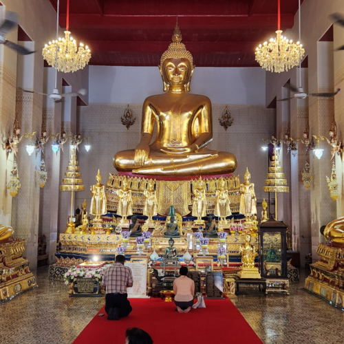 Bangkok, le Wat Mahathat Yuwaratrangsarit Bangkok, le Wat Mahathat Yuwaratrangsarit