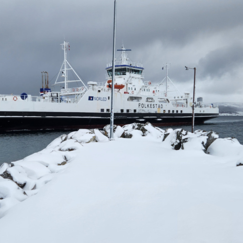 Norvège Tromsø Oteren, traversée du fjord en ferry. Norvège Tromsø Oteren