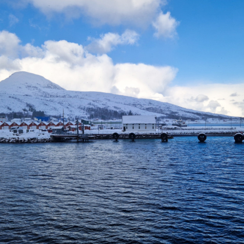 Norvège Kvløya Senja, arrivée du ferry Norvège Kvløya Senja