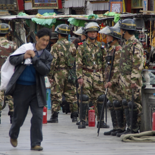 Tibet Lhassa assiégée Tibet Lhassa assiégée