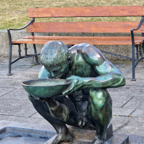 Mairie d'Oslo, Per Palle Storm, L'homme qui boit. Mairie d'Oslo
