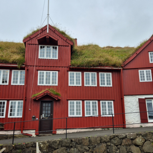Îles Féroé, Tórshavn, Tinganes, siège du Gouvernement. Îles Féroé Tórshavn Tinganes