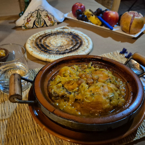 Maroc Djebel Saghro N'kob
Tajine poulet Maroc Djebel Saghro Nkob