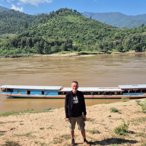 Laos arrêt village karen Laos arrêt village karen