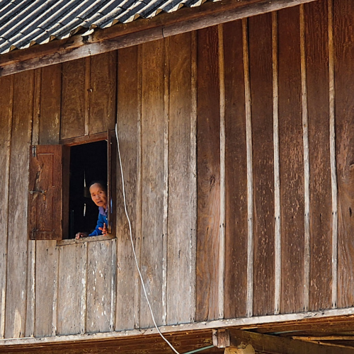 Laos arrêt village karen Laos arrêt village karen