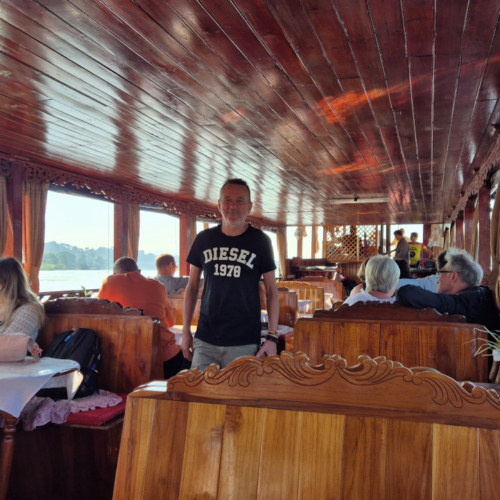 Laos descente du Mékong. Laos descente du Mékong