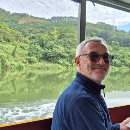 Laos Muang Khua à Muang Ngoi Neua. Laos Muang Khua à Muang Ngoi Neua