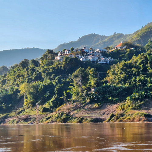 Laos escale à Pak Beng Laos escale à Pak Beng
