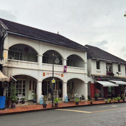 Luang Prabang Maisons coloniales. Laos Luang Prabang Maisons coloniales