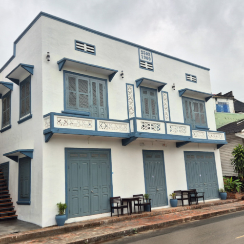Luang Prabang Maisons coloniales. Laos Luang Prabang Maisons coloniales