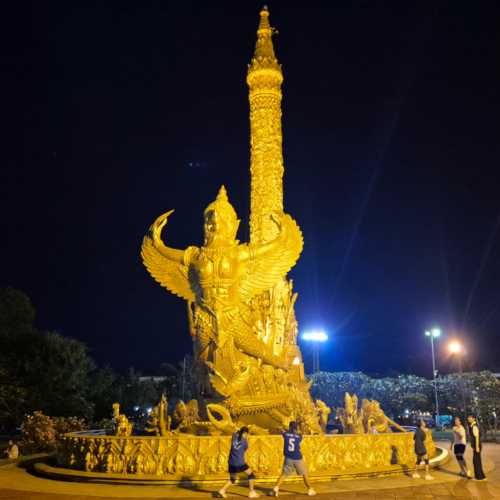 Thaïlande Ubon Ratchathani.
Thung Si Mueang. Thaïlande Ubon Ratchathani