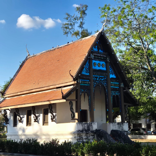 Thaïlande Ubon Ratchathani Wat Tung Si Muang.
La salle d'ordination. Thaïlande Ubon Ratchathani Wat Tung Si Muang