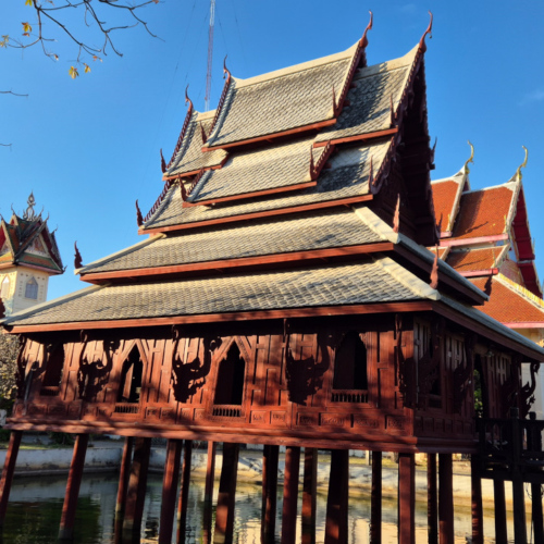 Thaïlande Ubon Ratchathani Wat Tung Si Muang. Thaïlande Ubon Ratchathani Wat Tung Si Muang