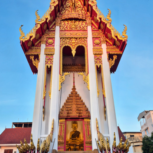 Thaïlande Ubon Ratchathani Wat Tung Si Muang. Thaïlande Ubon Ratchathani Wat Tung Si Muang