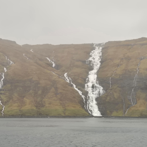 Îles Féroé un jour de tempête Îles Féroé un jour de tempête