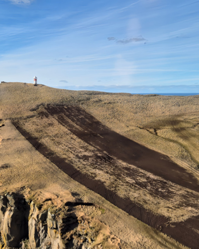 Îles Féroé vol hélico de Tórshavn à Suðuroy
Les falaises de Stóra Dimun. Îles Féroé vol hélico de Tórshavn à Suðuroy