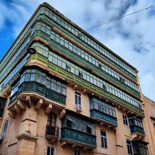 Malte La Valette.
Les bow-windows. Malte La Valette. Les bow-windows.