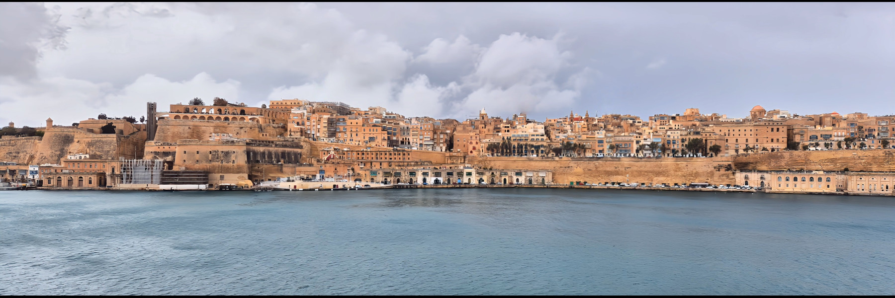 Malte, les Trois Cités, La vue du fort St Angelo.
La Valette. Malte les Trois Cités Le fort St Angelo