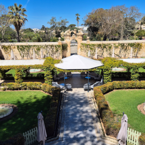 Malte le Palazzo Parisio à Naxxar.
Jardins. Malte le Palazzo Parisio à Naxxar