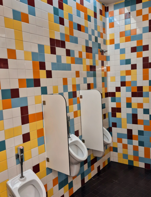 Le Musée Guggenheim. Les toilettes ;-) Bilbao Musée Guggenheim