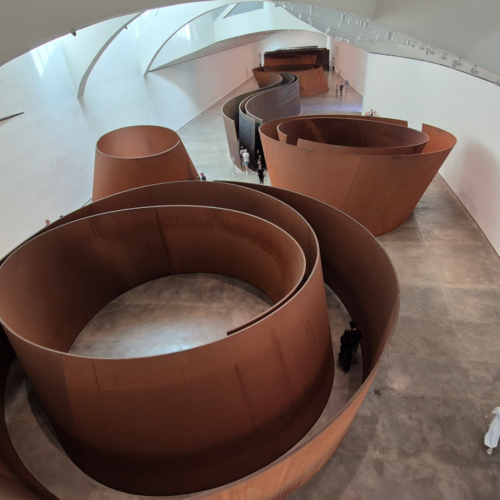 Musée Guggenheim Richard Serra - La Matière du Temps. Musée Guggenheim Richard Serra